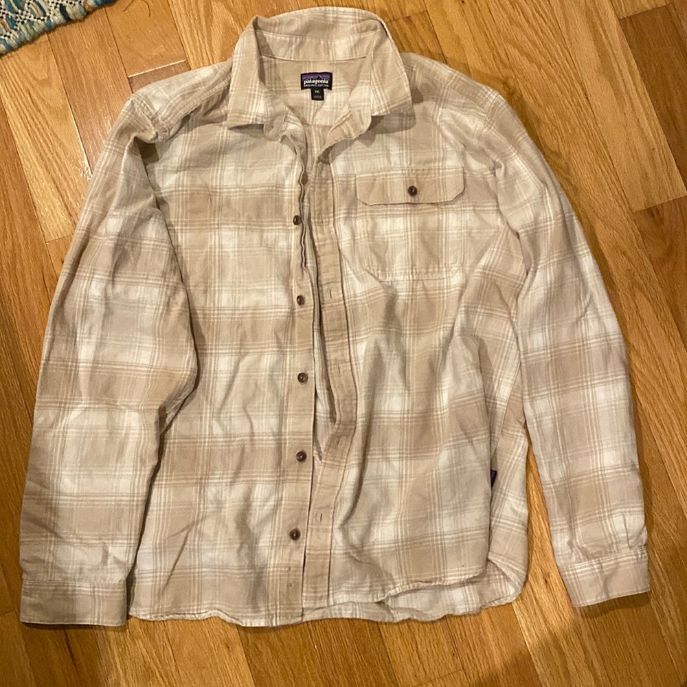 Patagonia men’s flannel